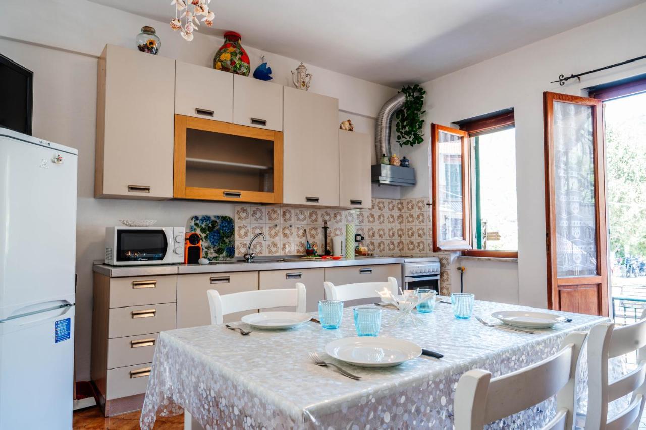 렉코 Turri House--- Wifi -Garden-Parking -Balcony 빌라 외부 사진
